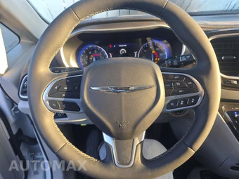 2024 Chrysler Pacifica Touring L 121.6" WB - miniatura 10