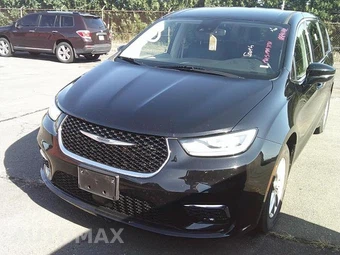 2024 Chrysler Pacifica Touring L 121.6" WB