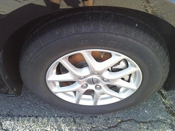 2024 Chrysler Pacifica Touring L 121.6" WB - miniatura 28
