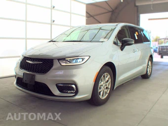 2024 Chrysler Pacifica Touring L 121.6" WB