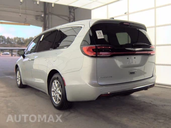 2024 Chrysler Pacifica Touring L 121.6" WB - miniatura 8