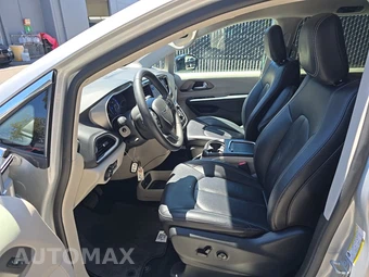 2024 Chrysler Pacifica Touring L 121.6" WB - miniatura 7