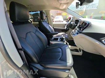2024 Chrysler Pacifica Touring L 121.6" WB - miniatura 19