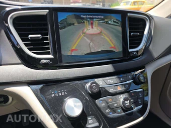 2024 Chrysler Pacifica Touring L 121.6" WB - miniatura 25