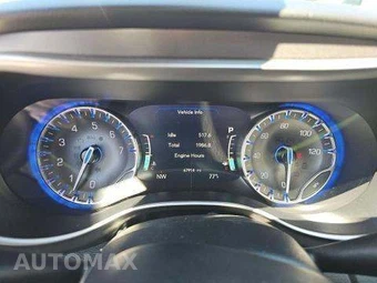 2024 Chrysler Pacifica Touring L 121.6" WB - miniatura 10