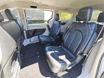 2024 Chrysler Pacifica Touring L 121.6" WB - miniatura 14