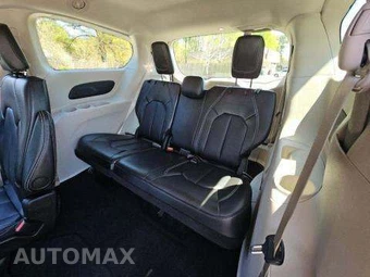 2024 Chrysler Pacifica Touring L 121.6" WB - miniatura 15