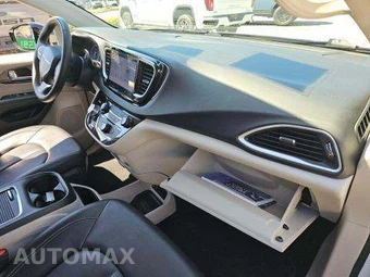 2024 Chrysler Pacifica Touring L 121.6" WB - miniatura 21
