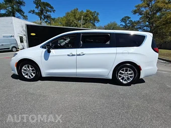 2024 Chrysler Pacifica Touring L 121.6" WB - miniatura 3