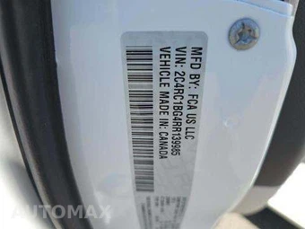 2024 Chrysler Pacifica Touring L 121.6" WB - miniatura 6
