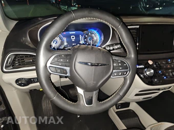 2024 Chrysler Pacifica Touring L 121.6" WB - miniatura 10