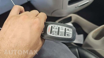 2024 Chrysler Pacifica Touring L 121.6" WB - miniatura 21