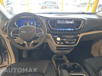 2024 Chrysler Pacifica Touring L 121.6" WB - miniatura 11