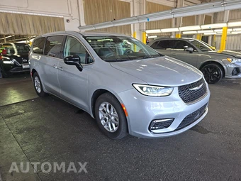 2024 Chrysler Pacifica Touring L 121.6" WB - miniatura 3