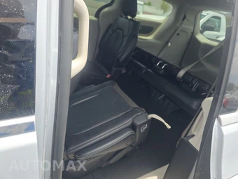 2024 Chrysler Pacifica Touring L 121.6" WB - miniatura 13