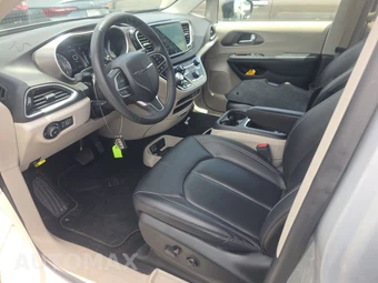 2024 Chrysler Pacifica Touring L 121.6" WB - miniatura 7