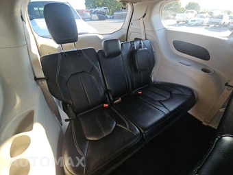 2024 Chrysler Pacifica Touring L 121.6" WB - miniatura 14
