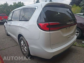 2024 Chrysler Pacifica Touring L 121.6" WB - miniatura 2