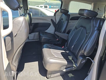 2024 Chrysler Pacifica Touring L 121.6" WB - miniatura 13