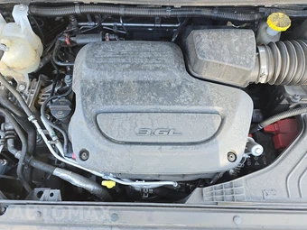 2024 Chrysler Pacifica Touring L 121.6" WB - miniatura 17