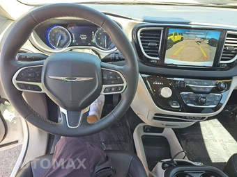 2024 Chrysler Pacifica Touring L 121.6" WB - miniatura 10