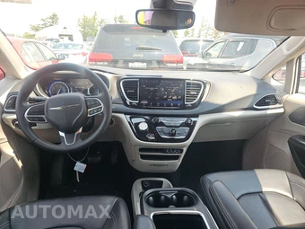 2024 Chrysler Pacifica Touring L 121.6" WB - miniatura 11