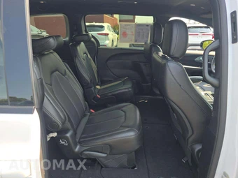 2024 Chrysler Pacifica Touring L 121.6" WB - miniatura 14