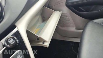 2024 Chrysler Pacifica Touring L 121.6" WB - miniatura 28