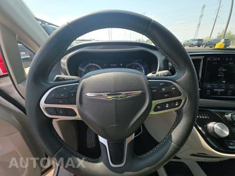 2024 Chrysler Pacifica Touring L 121.6" WB - miniatura 10