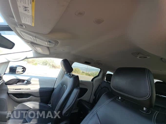 2024 Chrysler Pacifica Touring L 121.6" WB - miniatura 19