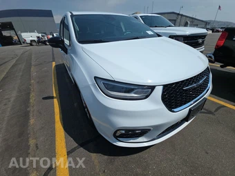 2024 Chrysler Pacifica Touring L 121.6" WB - miniatura 3