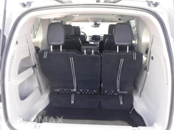 2024 Chrysler Pacifica Touring L 121.6" WB – miniatura 10