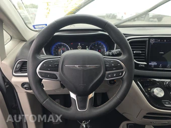 2024 Chrysler Pacifica Touring L 121.6" WB - miniatura 10