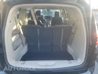 2024 Chrysler Pacifica Touring L 121.6" WB - miniatura 17