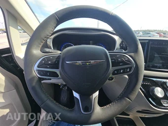 2024 Chrysler Pacifica Touring L 121.6" WB - miniatura 10