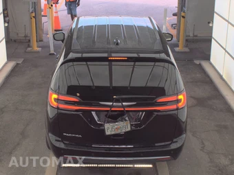 2024 Chrysler Pacifica Touring L 121.6" WB - miniatura 5