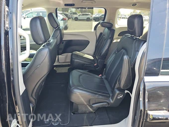 2024 Chrysler Pacifica Touring L 121.6" WB - miniatura 13