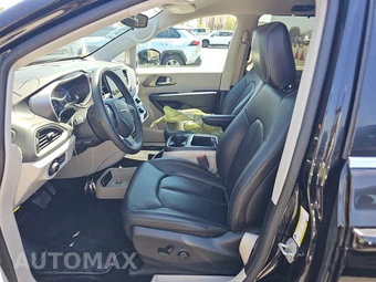 2024 Chrysler Pacifica Touring L 121.6" WB - miniatura 7