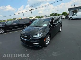 2024 Chrysler Pacifica Touring L 121.6" WB