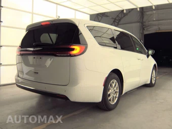 2024 Chrysler Pacifica Touring L 121.6" WB - miniatura 5