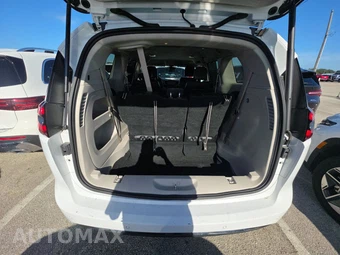2024 Chrysler Pacifica Touring L 121.6" WB - miniatura 24