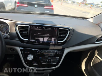 2024 Chrysler Pacifica Touring L 121.6" WB - miniatura 17