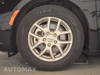 2024 Chrysler Pacifica Touring L 121.6" WB - miniatura 9