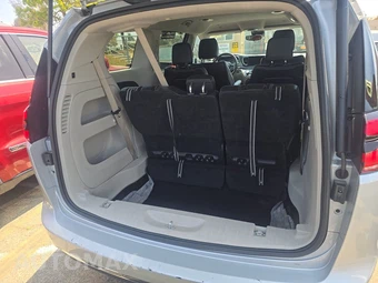 2024 Chrysler Pacifica Touring L 121.6" WB - miniatura 18