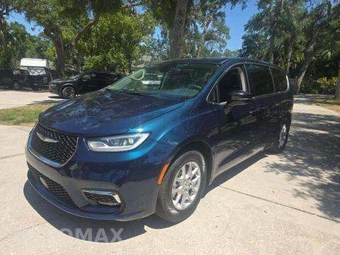 2024 Chrysler Pacifica Touring L 121.6" WB - car from the USA, Manheim Buy-Now listing at AUTOMAX