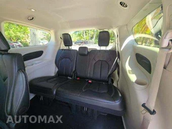2024 Chrysler Pacifica Touring L 121.6" WB - miniatura 14