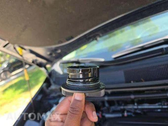 2024 Chrysler Pacifica Touring L 121.6" WB - miniatura 22