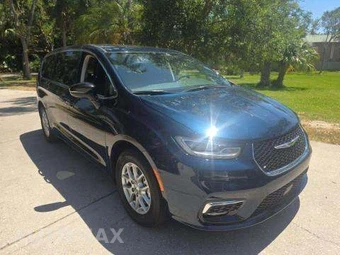 2024 Chrysler Pacifica Touring L 121.6" WB - miniatura 4