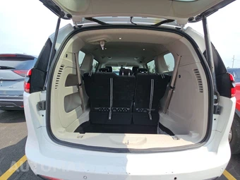 2024 Chrysler Pacifica Touring L 121.6" WB - miniatura 16