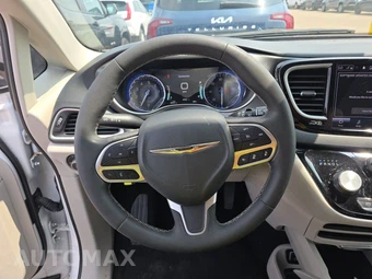 2024 Chrysler Pacifica Touring L 121.6" WB - miniatura 10